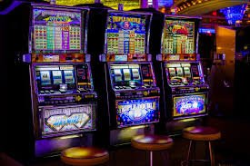 padangtoto asli live casino table with roulette and blackjack